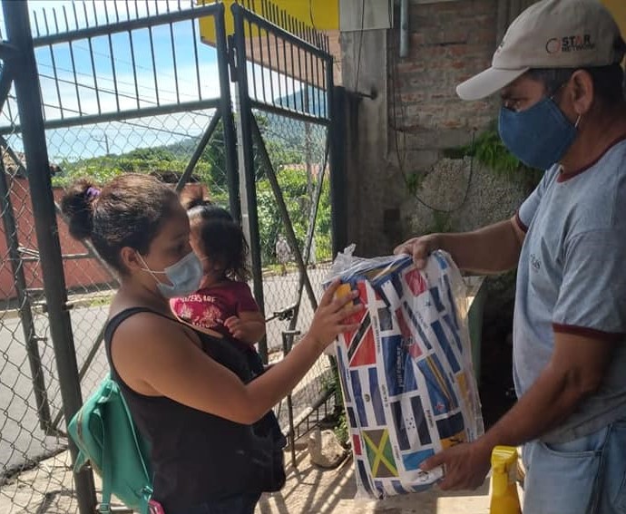 ayuda santiago price corta